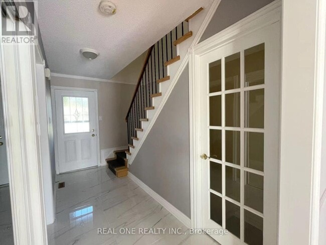 Building Photo - 6972 Cordingley Crescent