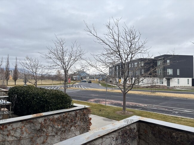 Building Photo - 4602 S Jordan Pkwy