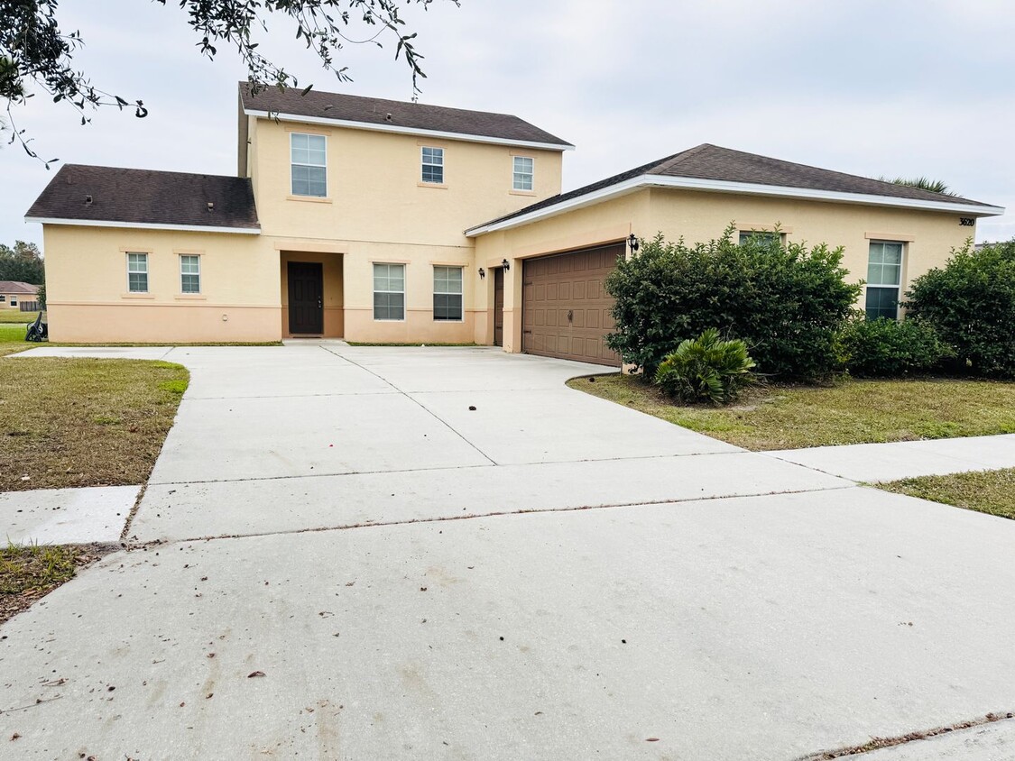 4 Bed 2.5 Bath House For Rent - 4 Bed 2.5 Bath House For Rent