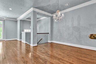 Building Photo - 4631 Regent Manor Dr
