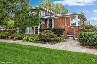 Building Photo - 541 Barnsdale Rd