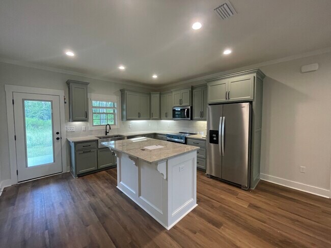 Foto del edificio - 2830 Loch Laurel Rd