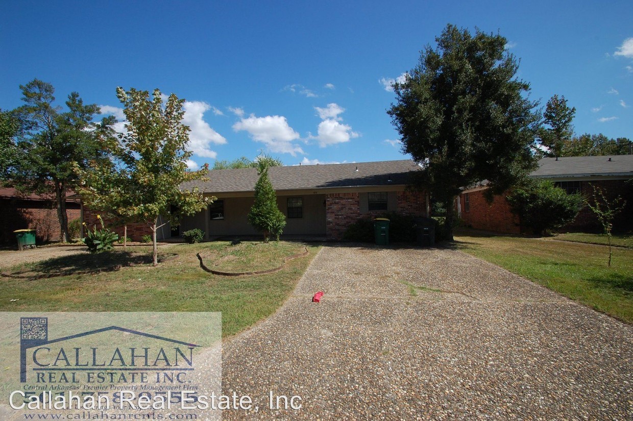Primary Photo - 2 br, 1 bath House - 610 Brierley Dr