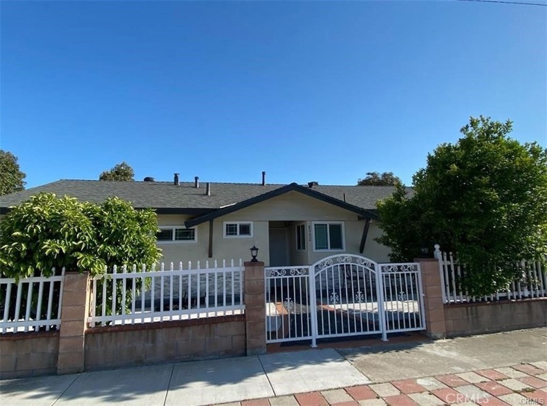 Primary Photo - 8952 McClure Ave