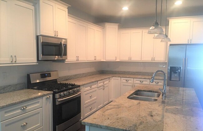 Foto del edificio - 712 13th St