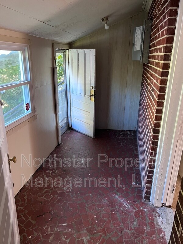 310 Jackson Ave, Greenwood, SC 29646 House Rental in Greenwood, SC