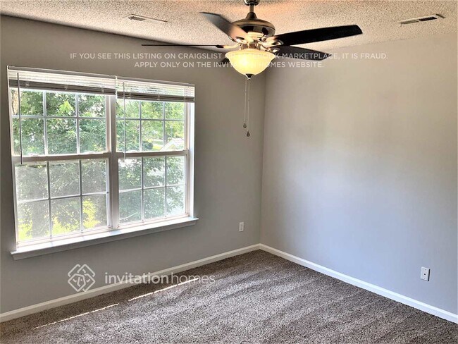 Foto del edificio - 5222 Tresham Ct