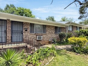 Building Photo - 7740 Rugby Ave