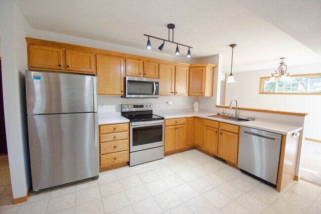 Foto del edificio - 1354 Arthur Ln NW