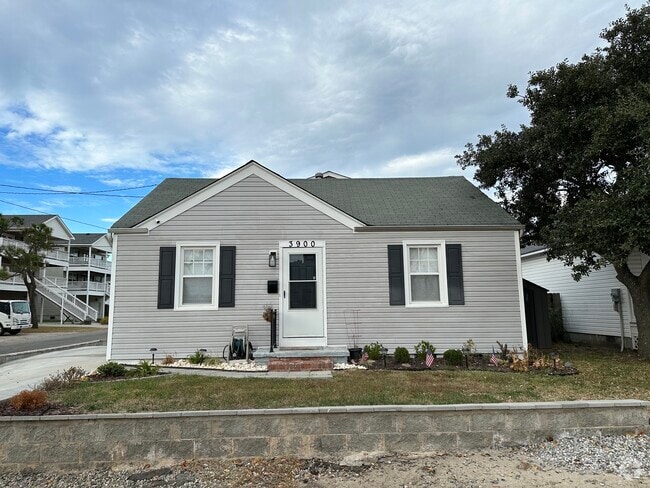 Building Photo - 3900 Pleasant Ave