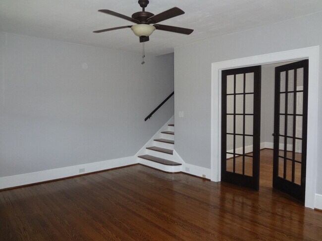 Foto del edificio - 1254 Wasena Ave SW