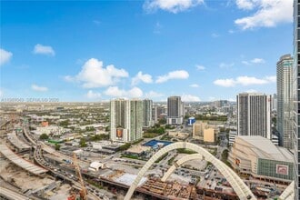 Building Photo - 1040 Biscayne Blvd