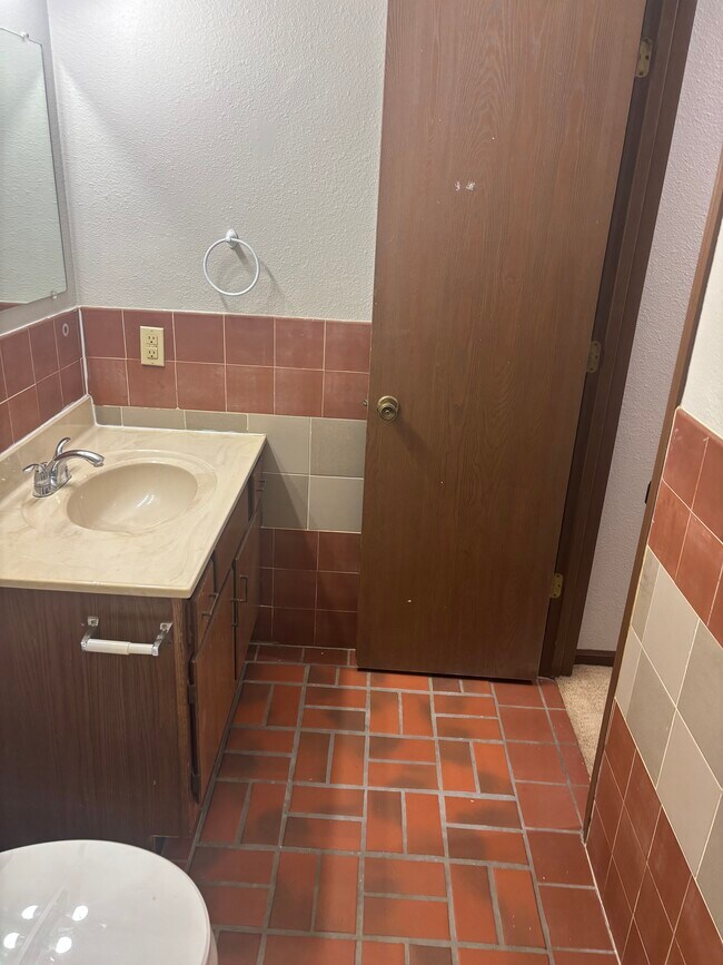 Foto del edificio - Bonner Springs Apartment Complex