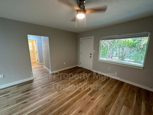 Photo - 1211 N Osceola Ave House