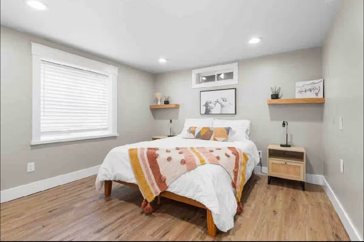 Foto principal - 950 N 5th St