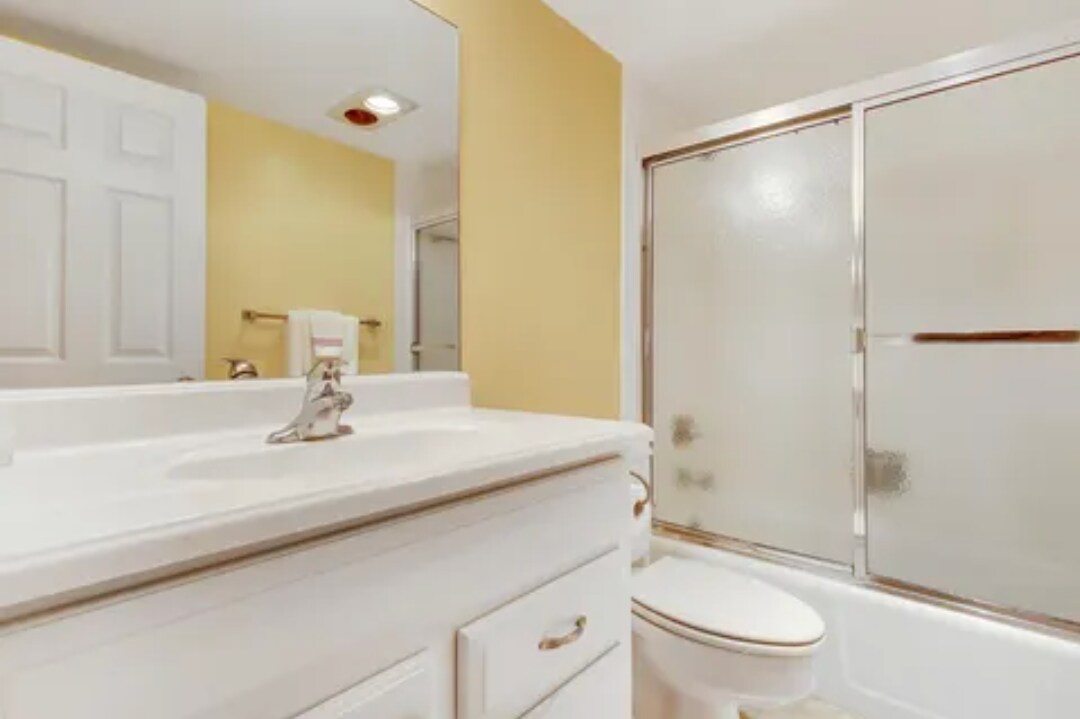 1707 Consulate Pl Unit 201, West Palm Beach, FL 33401 Condo for Rent