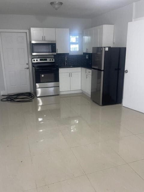 Foto del edificio - 12322 NE 6th Ave