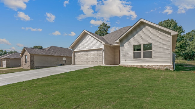 Building Photo - 107 Cody Ln