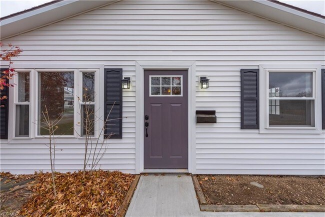 Building Photo - 4506 Tacoma Ave