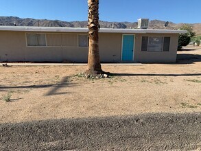 Building Photo - 6213 Chia Ave
