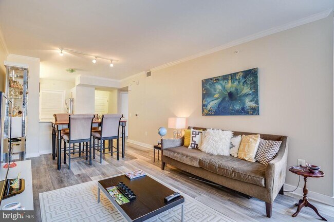 Foto del edificio - 631 D St NW