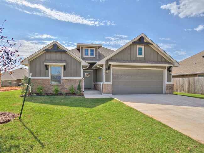 Building Photo - Brand New Home Availabe Now In Moore!