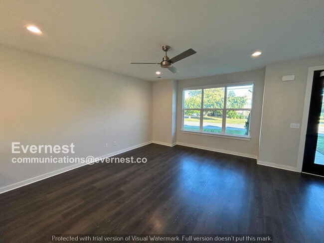 Foto del edificio - 108 Ethelyne Way