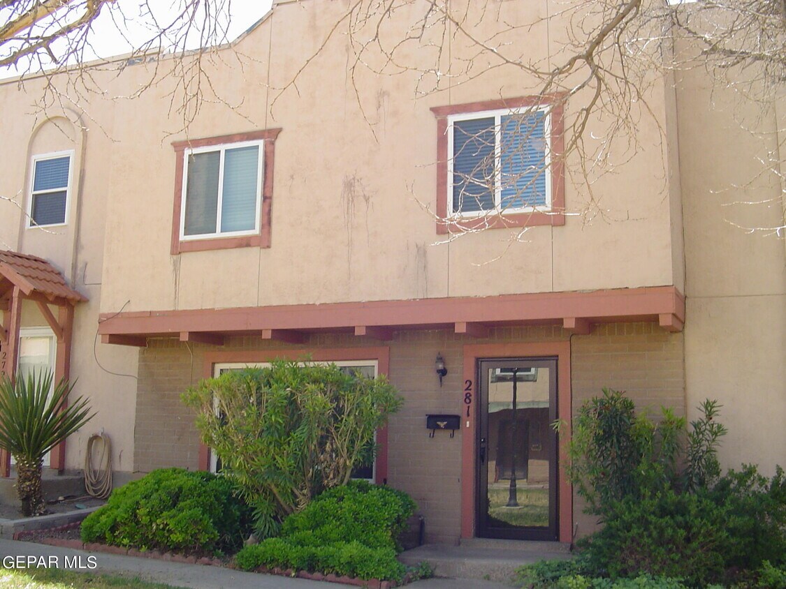 Primary Photo - 281 Maricopa Dr