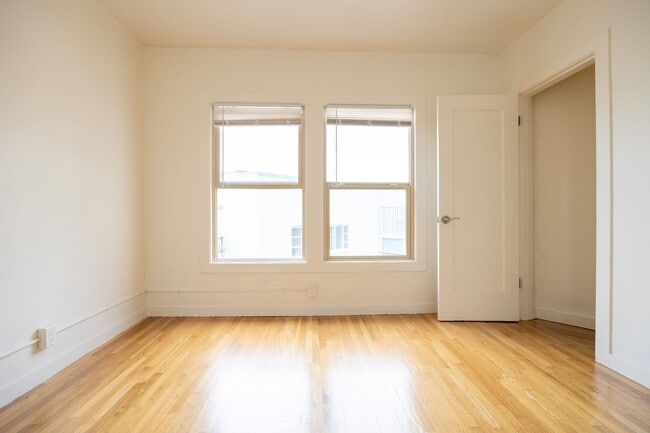 Building Photo - UC Berkeley Duplex