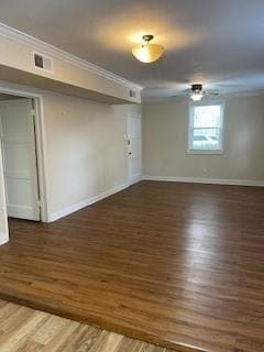 Foto del edificio - 135 Atherton Dr