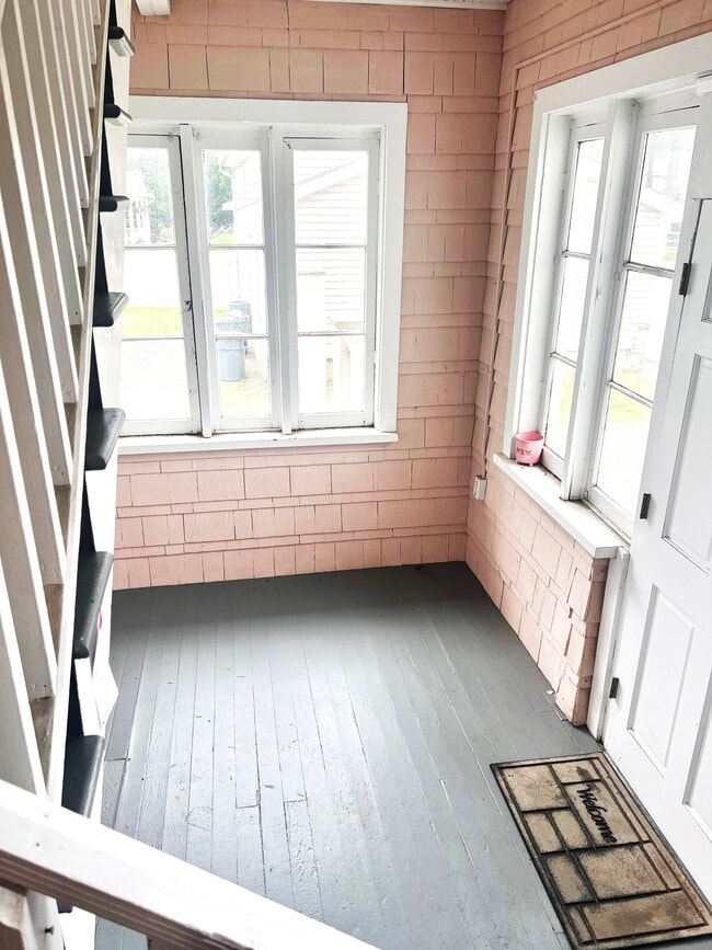Vestibule - 605 Piermont Ave