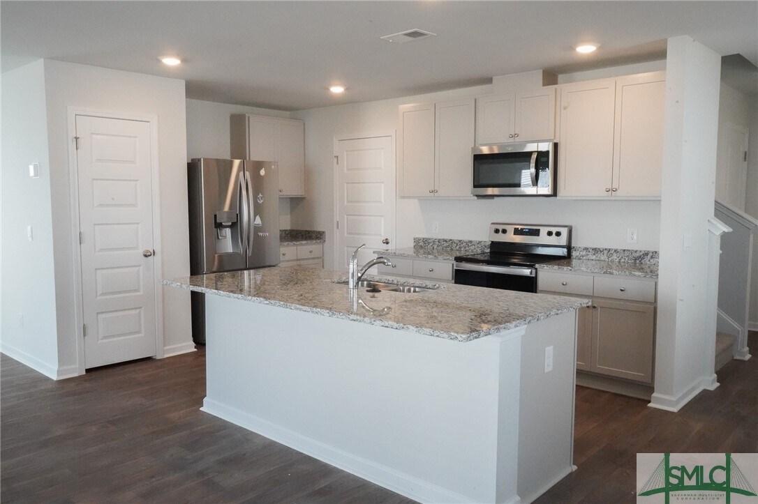 418 Coconut Dr, Bloomingdale, GA 31302 House Rental in Bloomingdale