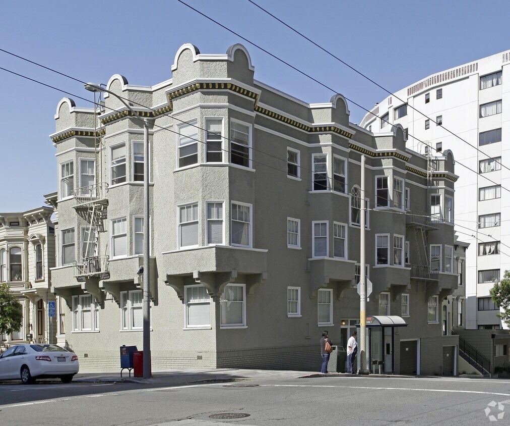 Primary Photo - 2401 Sacramento St