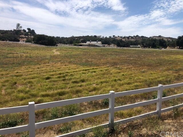 Foto del edificio - 41250 Gallop Ln