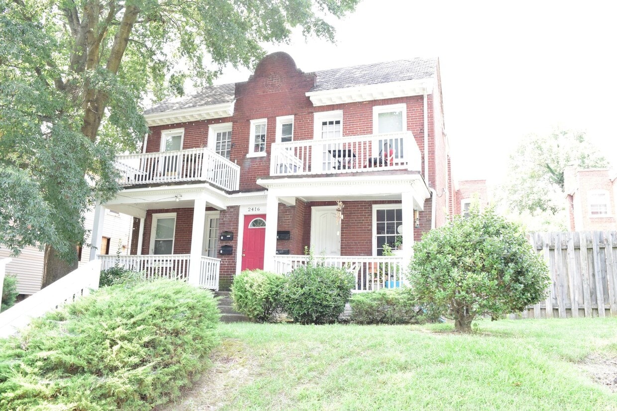 Photo - 2416 Barton Ave