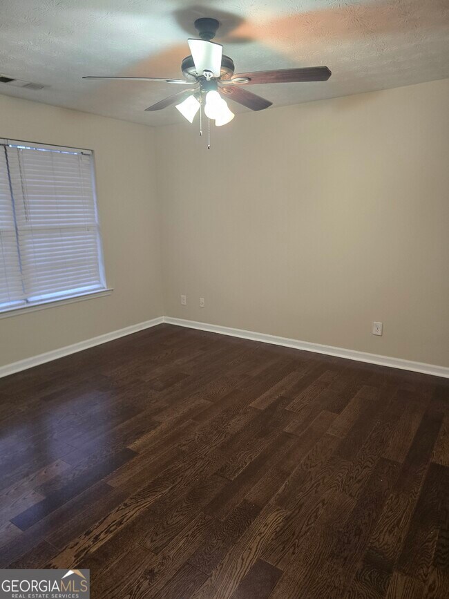 Foto del edificio - 2727 Manor Cove