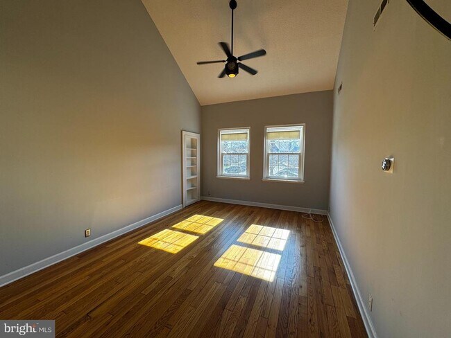 Foto del edificio - 4629 36th St S