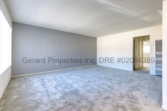 Foto del edificio - 18741 Demion Ln