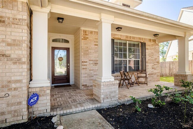 Foto del edificio - 26847 Trinity Trail