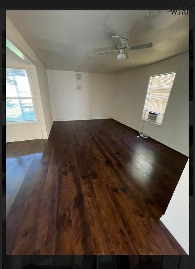 Foto del edificio - 1217 Bishop Rd