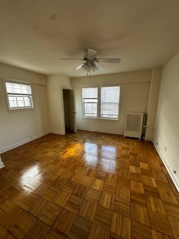 Foto del edificio - 1930 N Prospect Ave