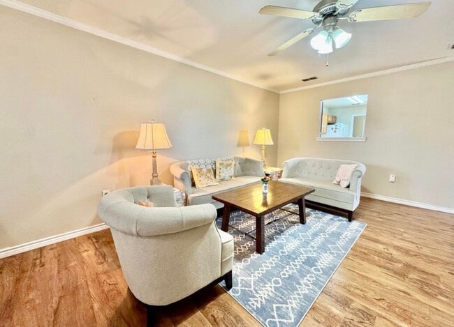 Foto del edificio - 602 N Bangor Ave