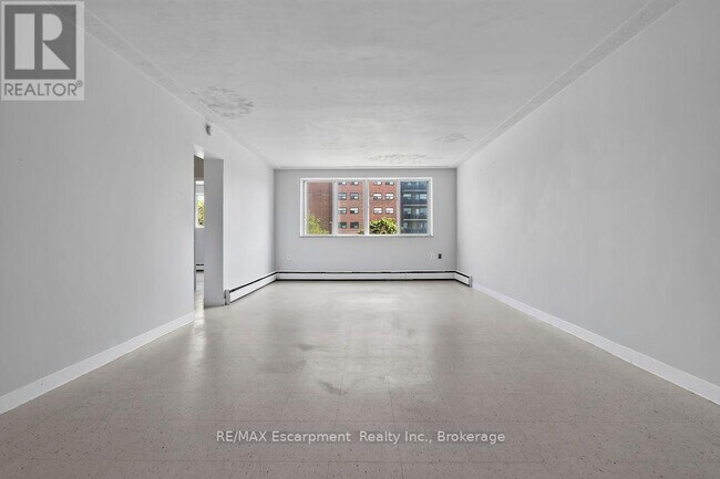Photo du bâtiment - 2393 New St