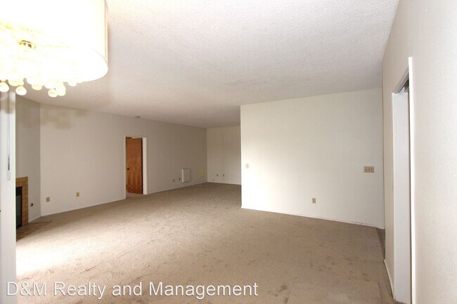 Building Photo - 2 br, 2 bath House - 707  Orange Ave E2