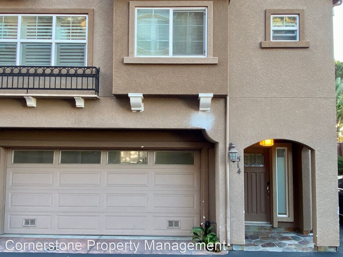 Primary Photo - 2 br, 2.5 bath House - 514 Richie Pl
