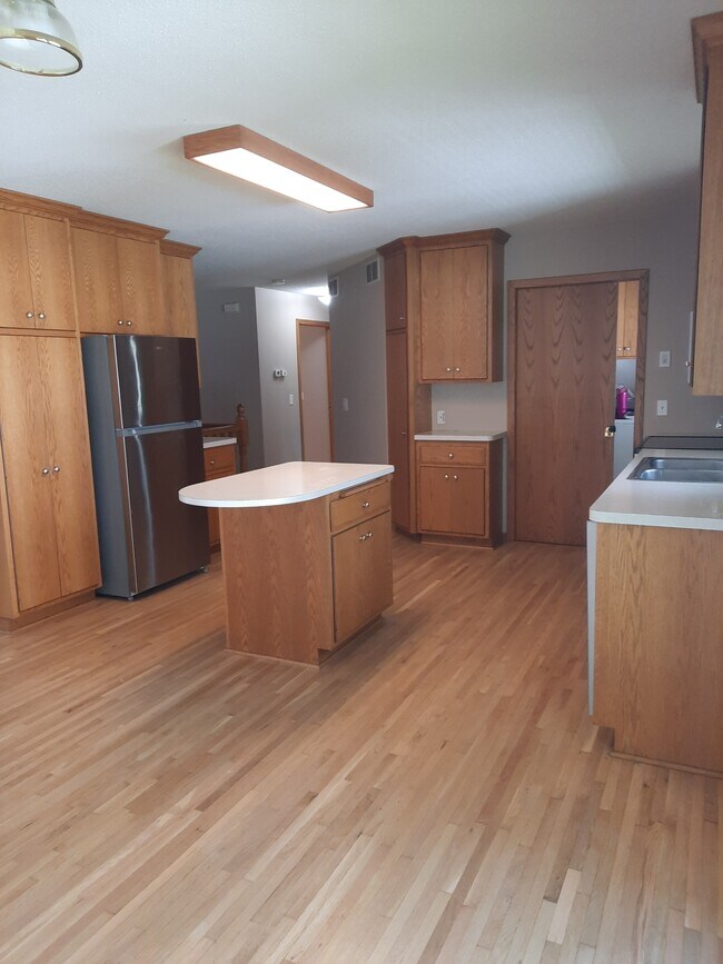 Foto del edificio - 512 8th St NW