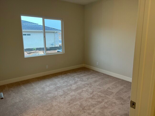 Foto del edificio - 2744 W Columbo Ln