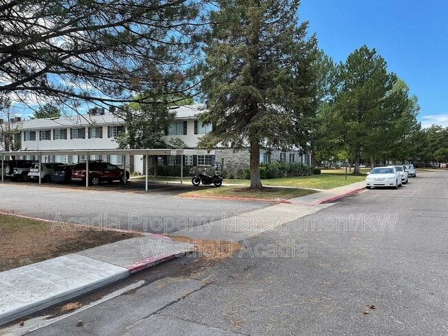 Building Photo - 100 E 600 S