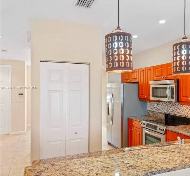 Foto del edificio - 9155 SW 227th St