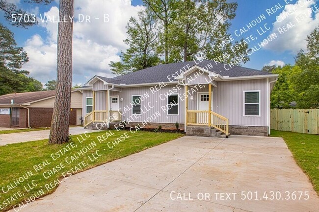 Foto del edificio - 5703 Valley Dr